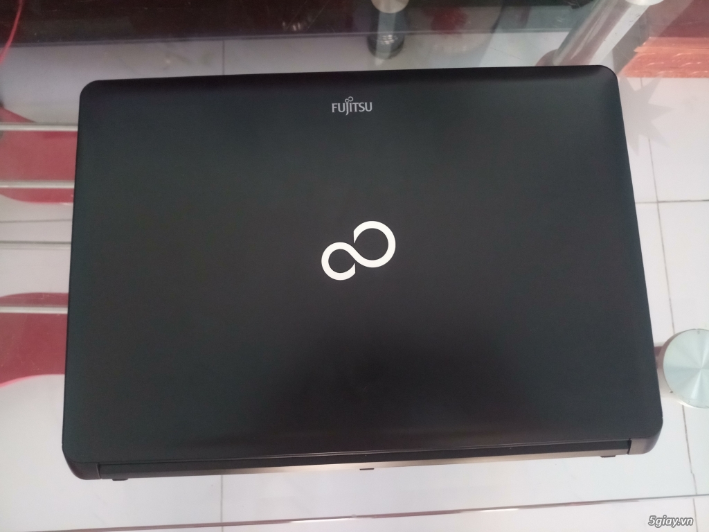 Laptop Fujisu i3 giá rẻ - 4