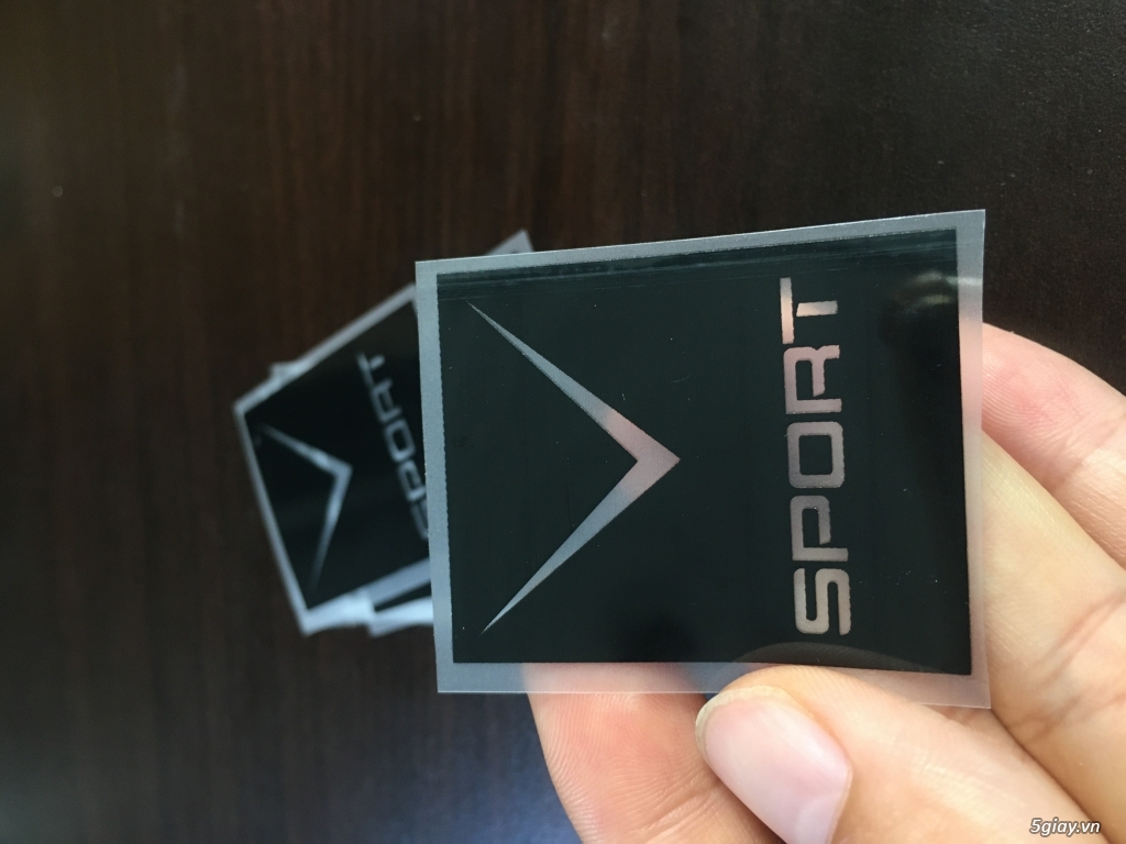 Nhãn ép nhiệt ( tem mác ép nhiệt)