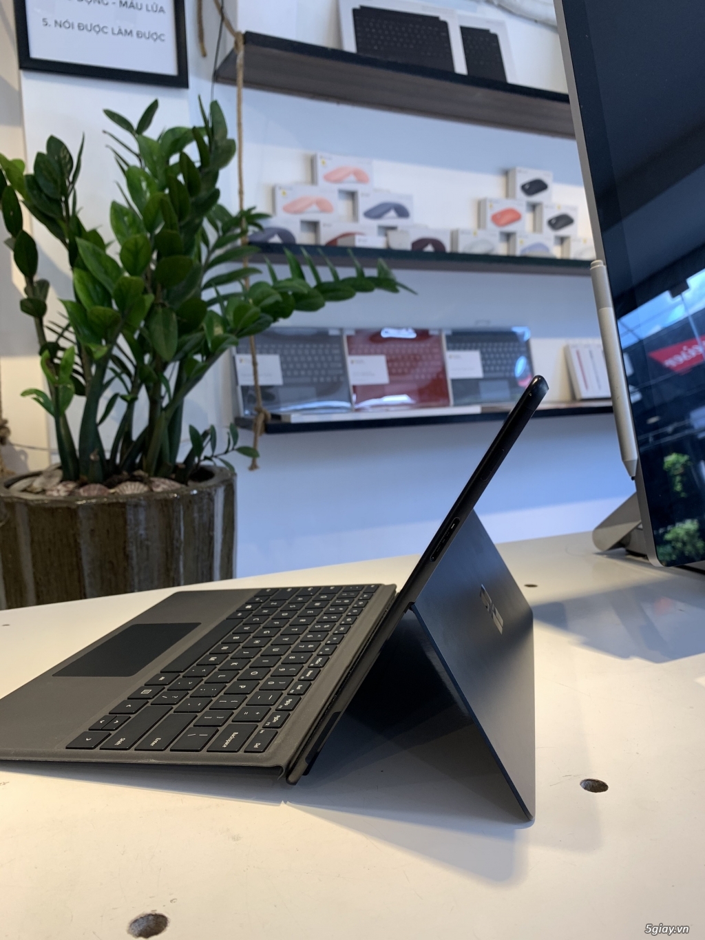 SURFACE PRO X FULL BOX 100% - 2