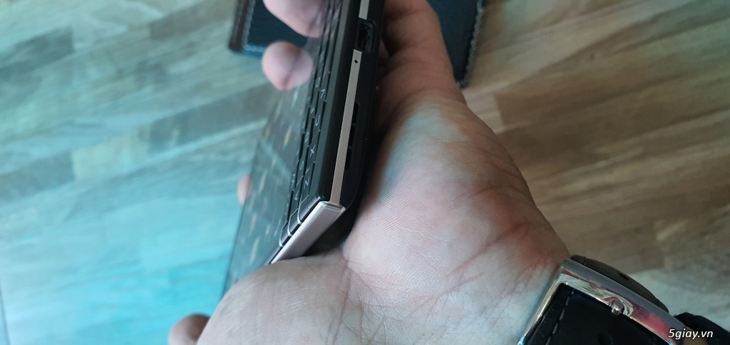 cần bán blackberry passport còn cực đẹp , nguyên zin , đẳng cấp doanh - 7