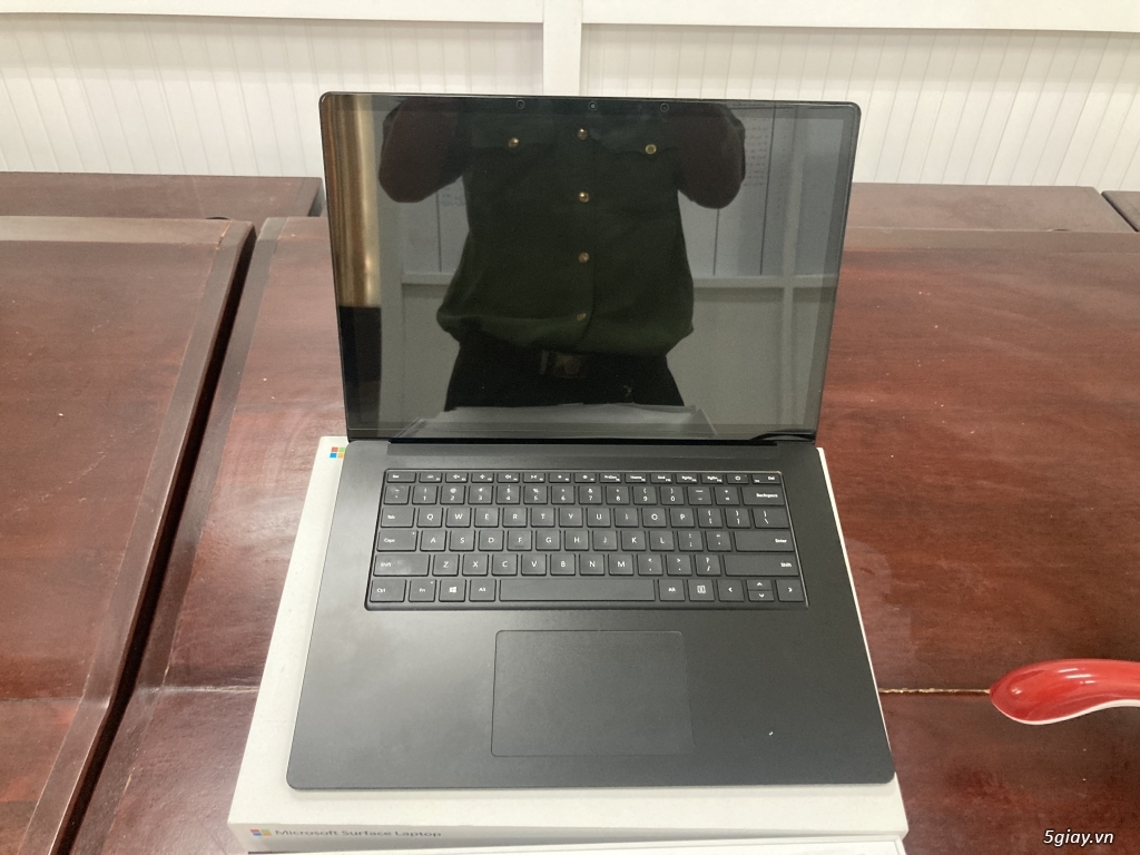 Surface laptop 3 15in màu grey like new full box max option - 2