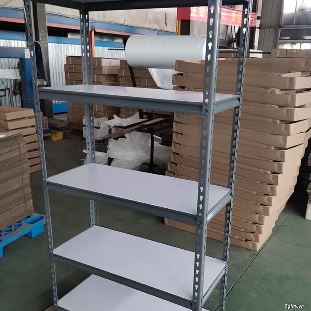 Top 3 đơn vị bán kệ sắt v uy tín nhất TPHCM