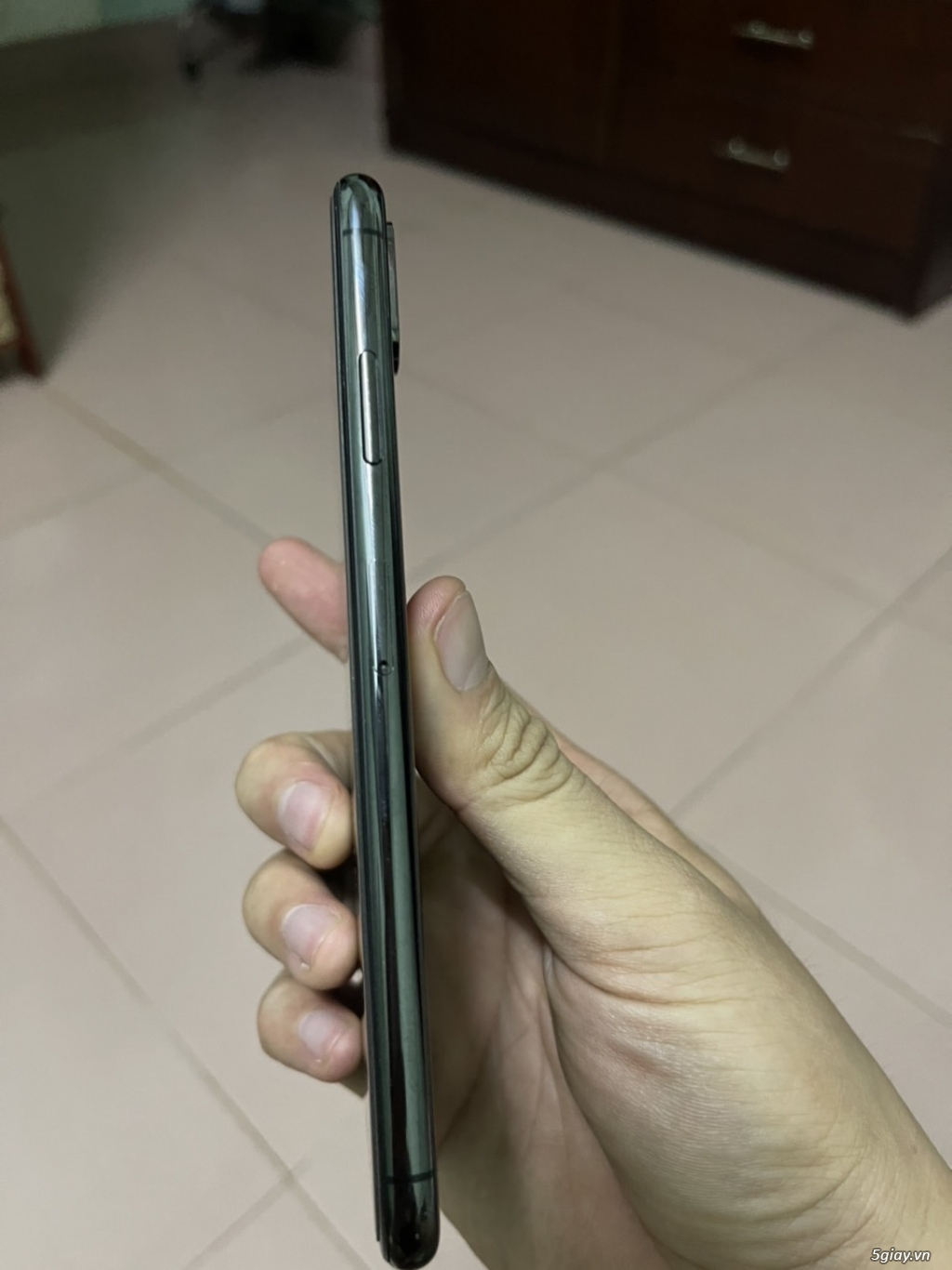 Bán Iphone XS Max 64gb màu đen còn nguyên hộp - 3