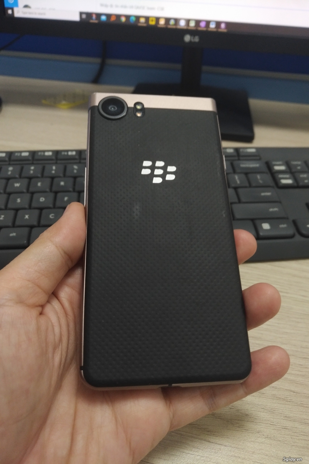 Cần bán Blackberry Key1 Bronze 2 Sim 4Gb/64GB - 2