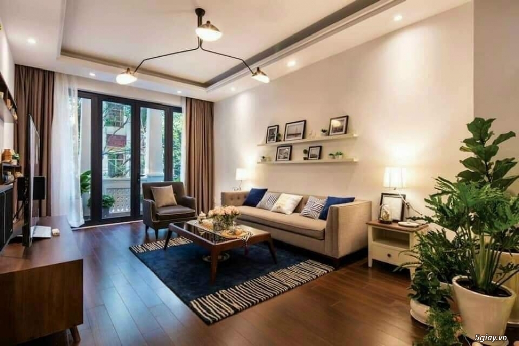 Nhà mới 1 trệt 2 lầu, Dĩ An, sổ riêng có ngân hàng cho vay