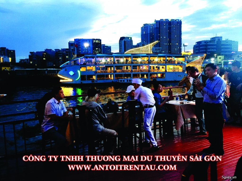 Tour du ngoạn ngắm hoàng hôn trên sông Sài Gòn 100.000đ - 10