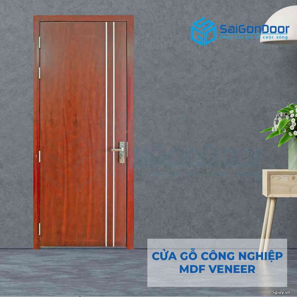 Cửa gỗ thông phòng SaigonDoor - 2