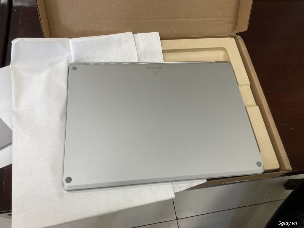 surface laptop 13 & 15in option cao i7 gen 10 16gb giá rẻ hàng new