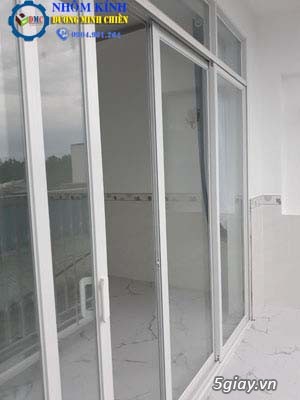 Mẫu cửa kính cường lực đẹp - 2
