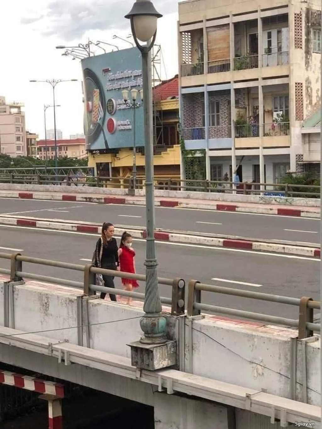(S.O.S) Có bạn nào có giấy phép chạy liên quận ko nhỉ?