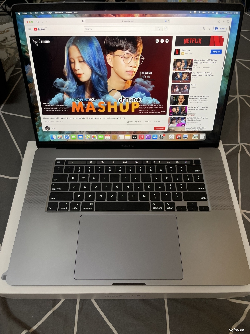 Macbook Pro 16 2019 MVVJ2 Fullbox như mới dùng hết 1 năm - 5