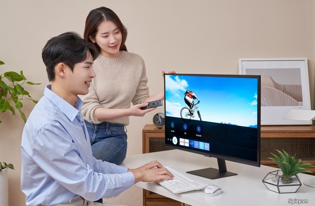 Màn hình samsung M5 mua 1 ngày cần bán lại! - 3
