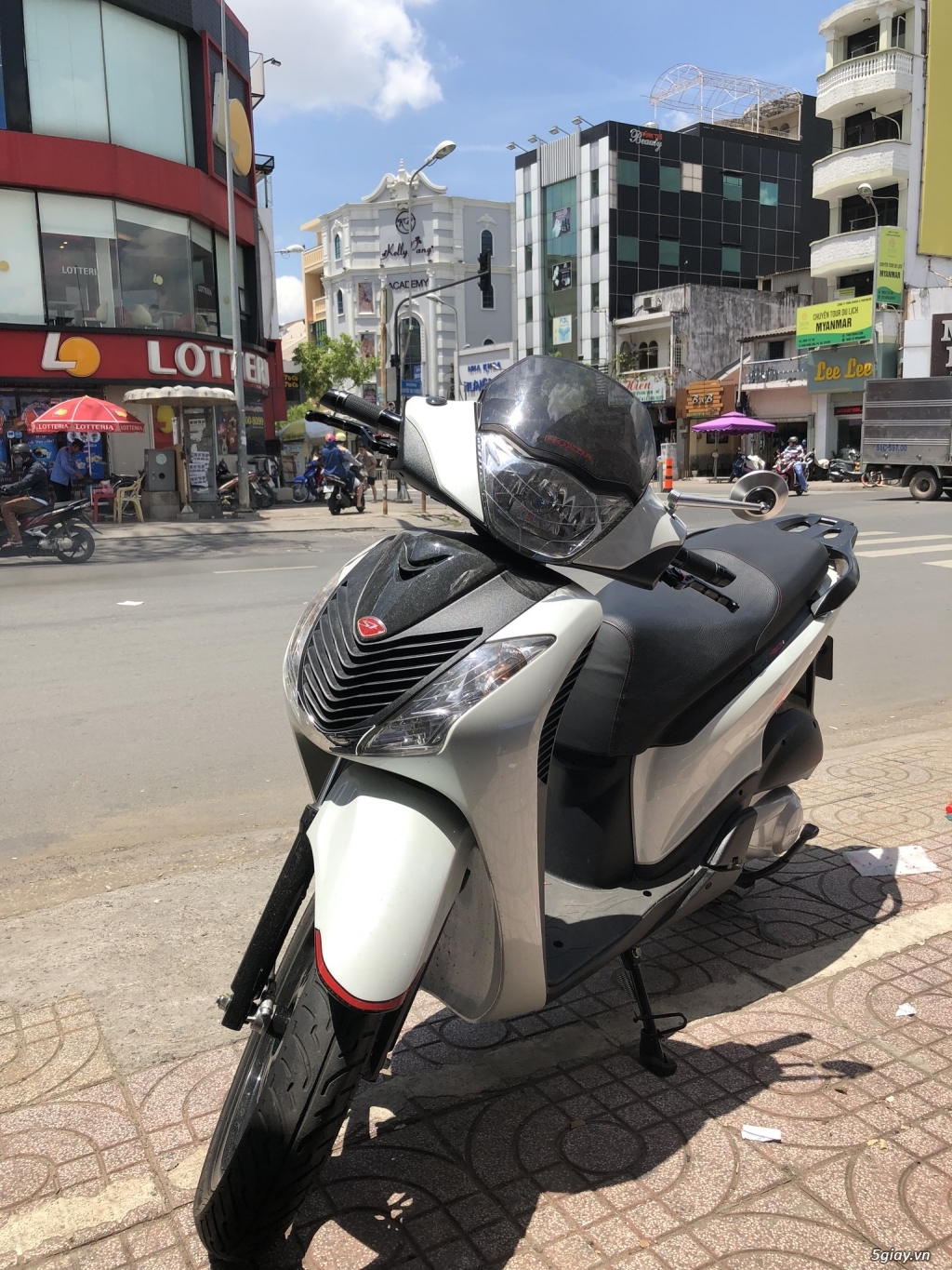 Sh Italy 150i date 2013