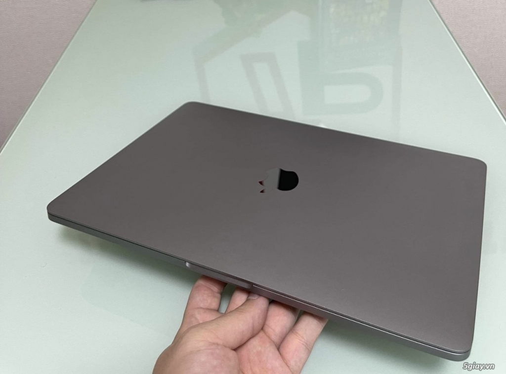 MACBOOK PRO 2019 LIKE NEW 99% MÀU GRAY TOUCHBAR GIÁ SINH VIÊN - 1