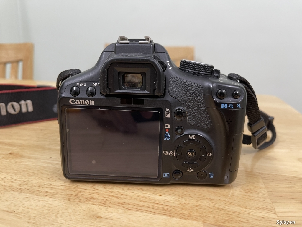 Máy ảnh Canon Kiss X3 - hàng cất trong tủ ít dùng - 3