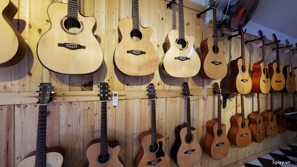 Cách mua đàn guitar acoustic chất lượng