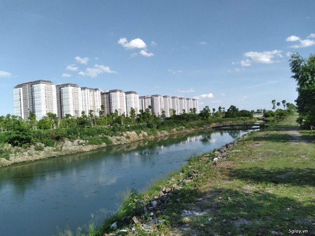 Gđ cần tiền bán gấp 200m2 đất biệt thự vị trí đẹp