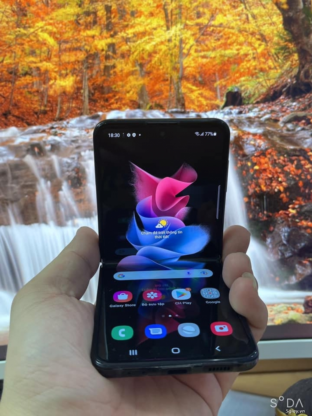 Samsung ZFlip 3 5G Hồng Bloom - 2