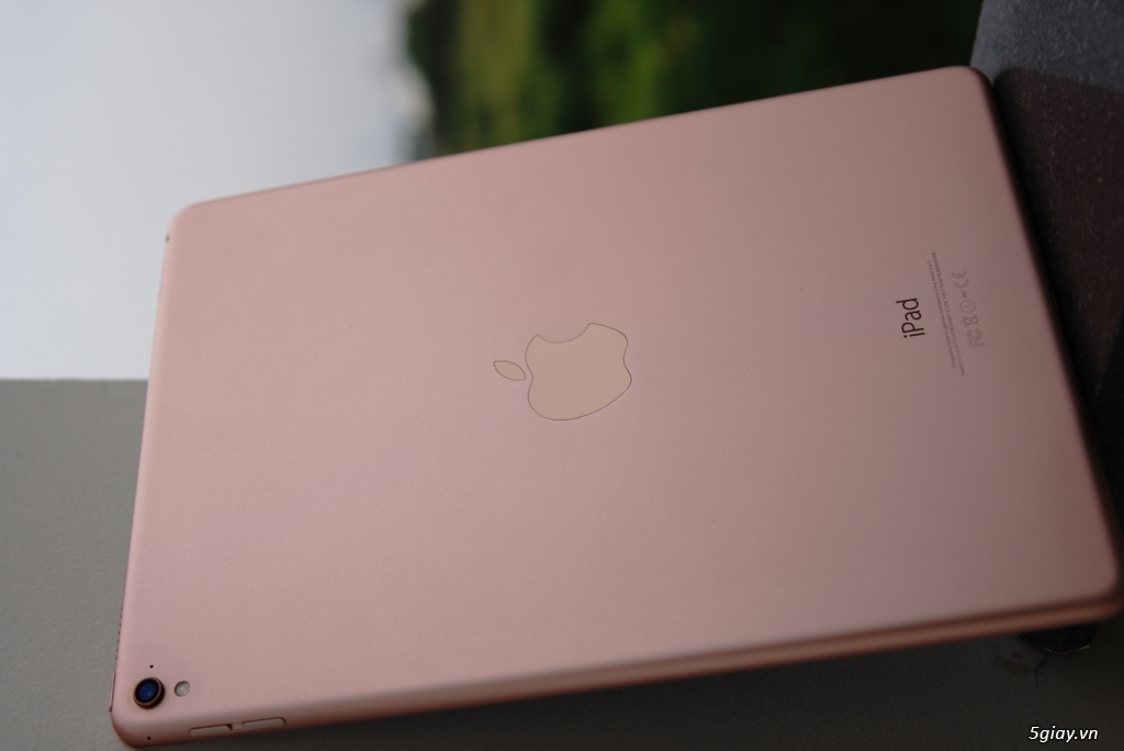 iPad PRO 9.7'' 32GB ROSE GOLD ít sử dụng 99.99% - 1