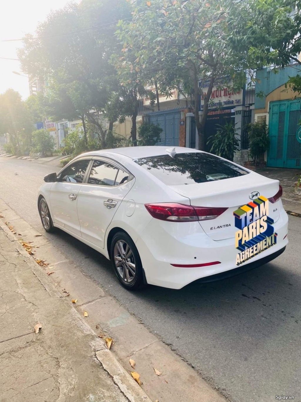 Huyndai ELANTRA 2018 - 3