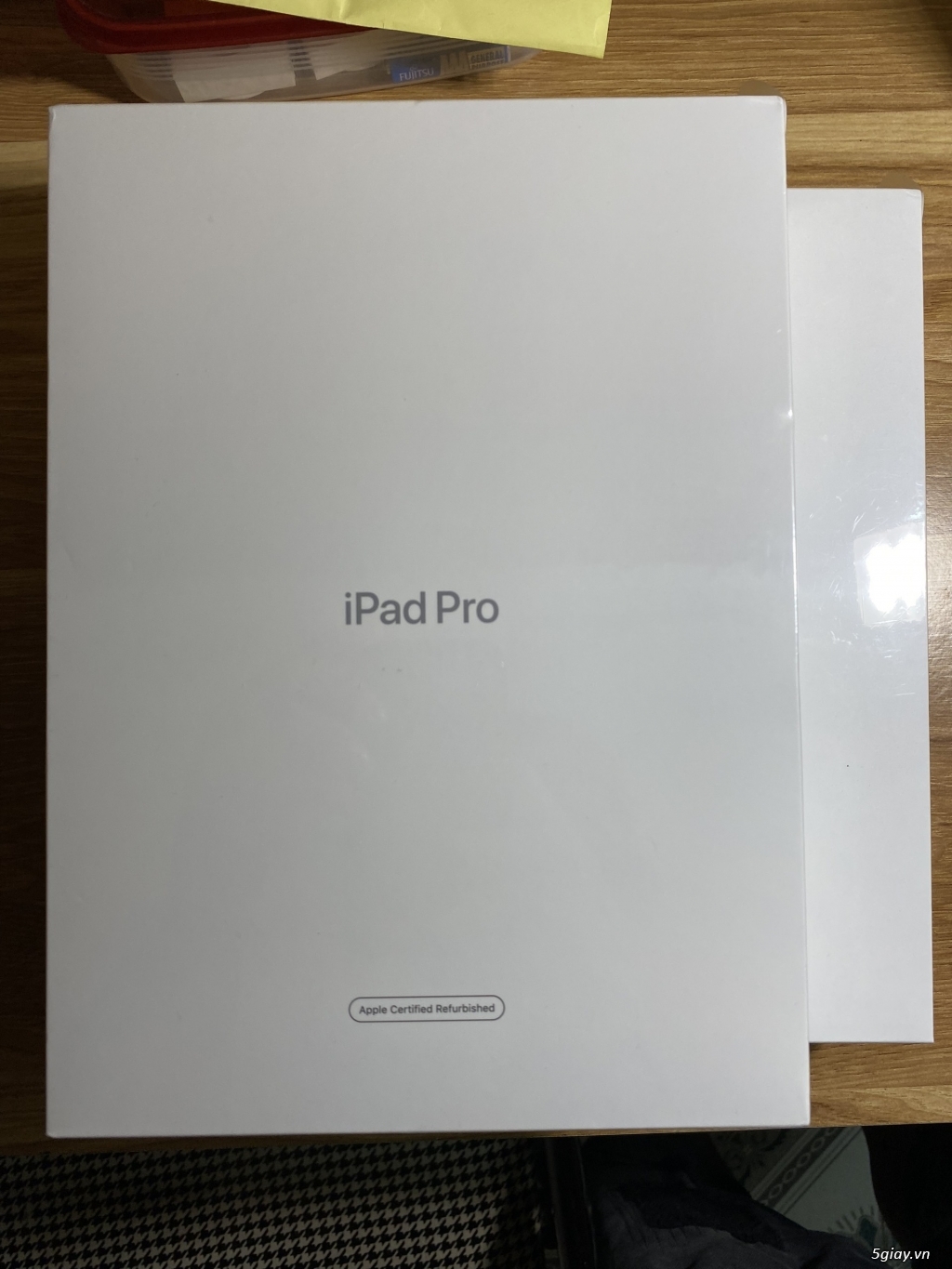 IPad Pro 11 128GB wifi 2020 new cpo có bill bh ở VN