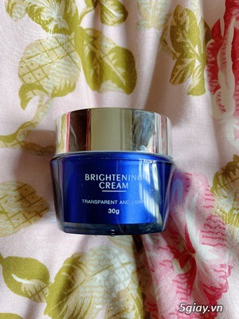 Ngoài trị nám kem Lumos brightening giúp da trắng mịn, căng bóng k mn?