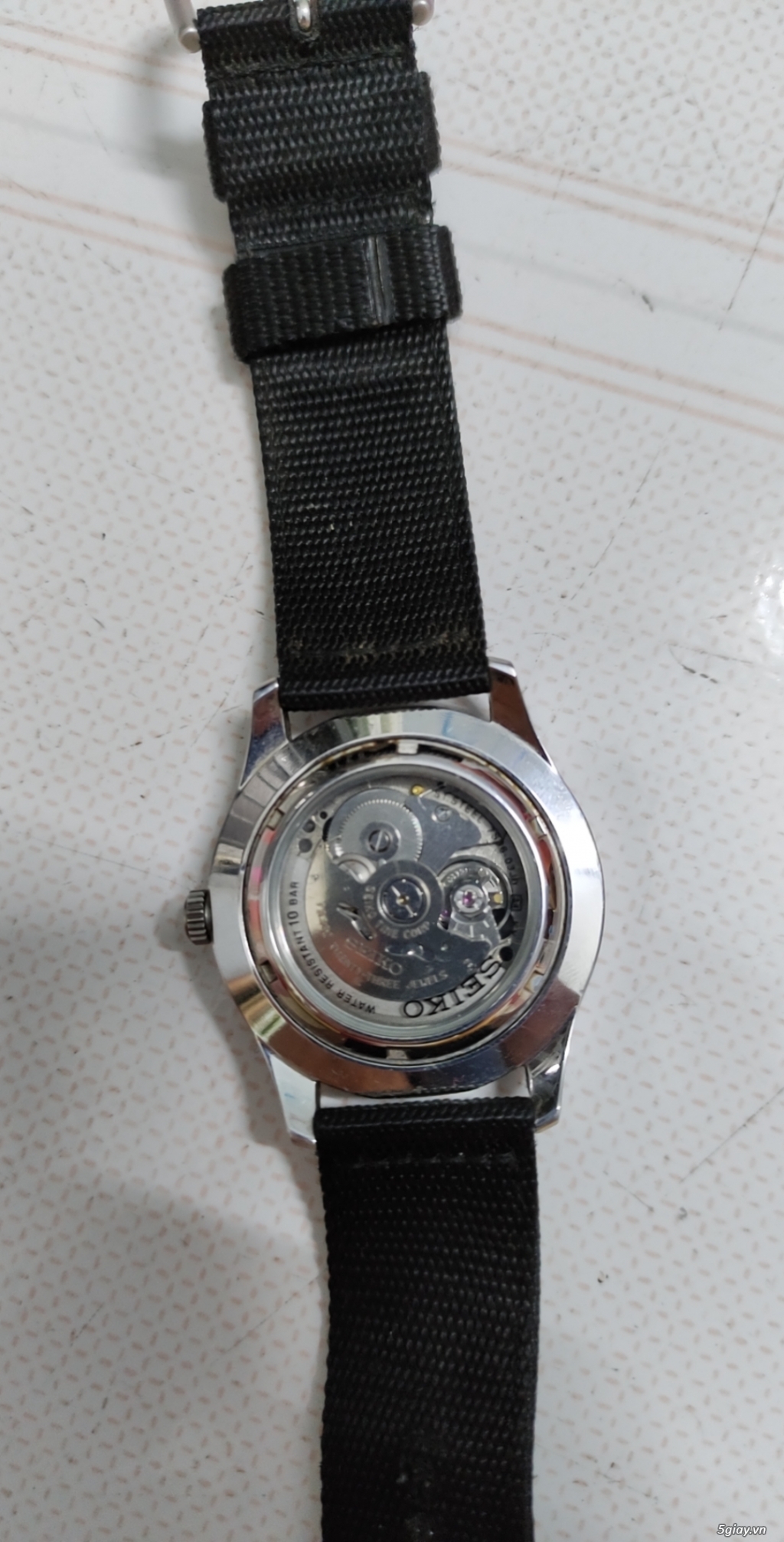 Đồng hồ Seiko 5 dây vải - 1