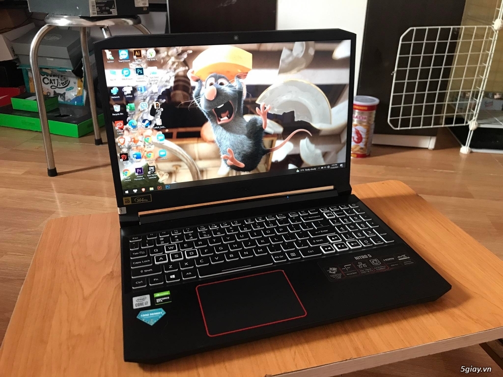 Cần ra đi laptop Acer Nitro 5 2020 AN515-55-77P9 - 2
