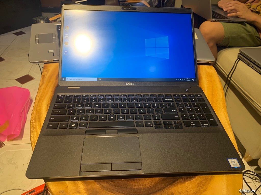 Latitude E5500 I5-8350 Ram 8G Ssd 256G Màn 15.6 fhd ips