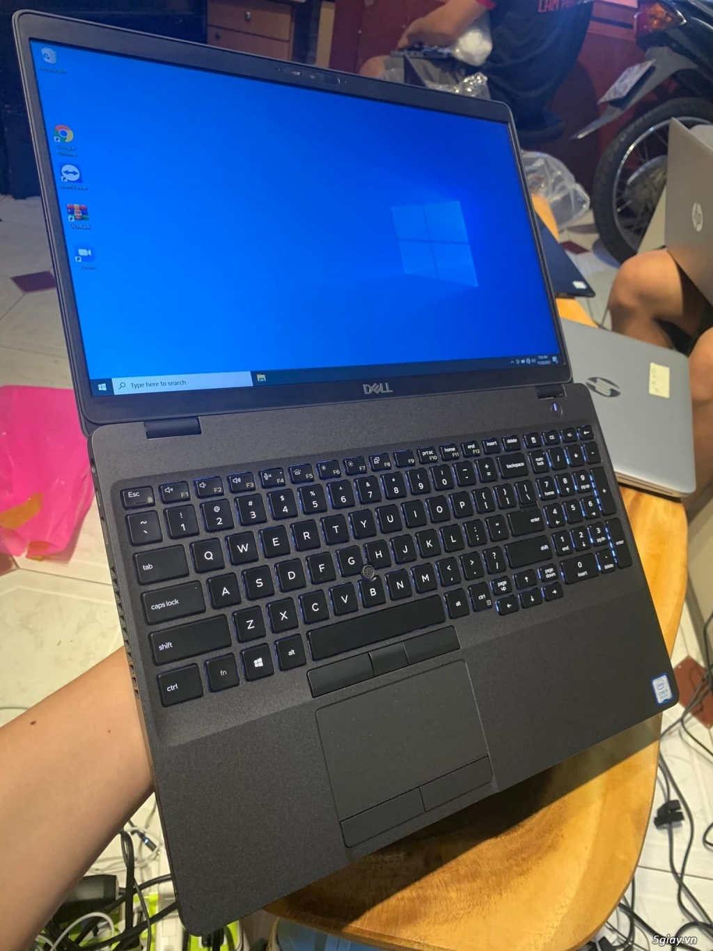 Latitude E5500 I5-8350 Ram 8G Ssd 256G Màn 15.6 fhd ips - 2