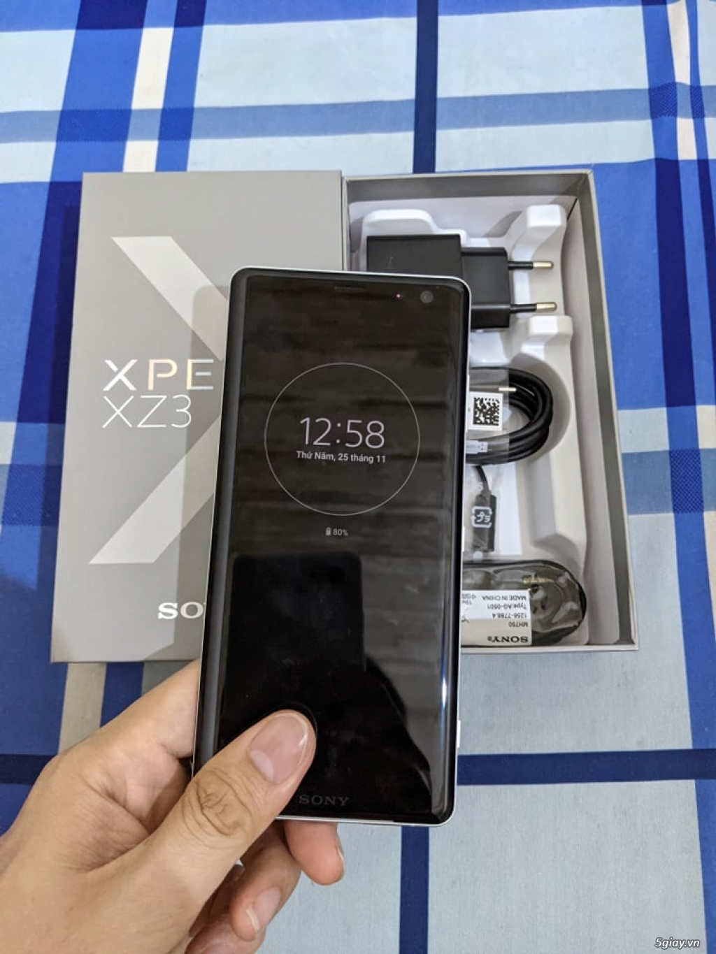 Sony Xperia XZ3 Nhật Like New 99.99% Fullbox - 1