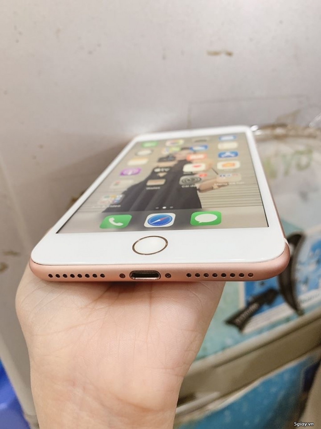 Kẹt tiền bán iphone 7plus - 1
