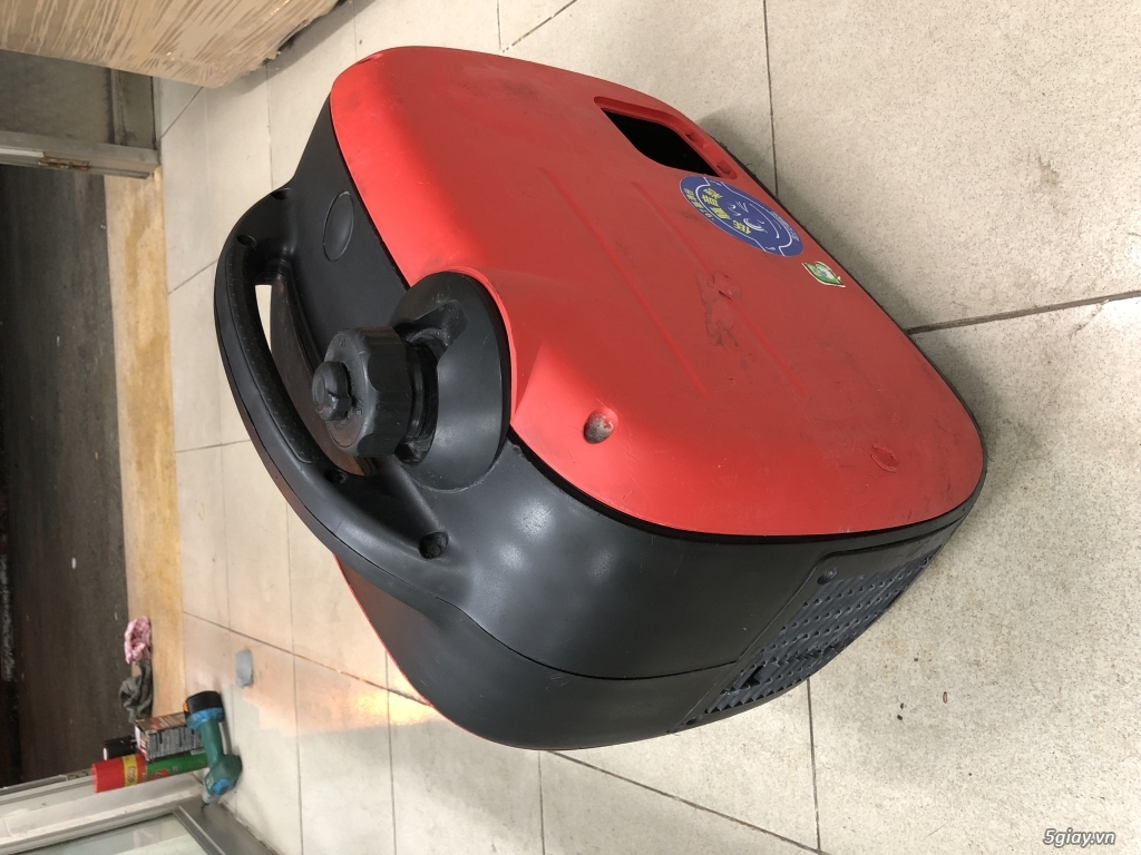 Máy phát điện Shindaiwa EG1600 - 4