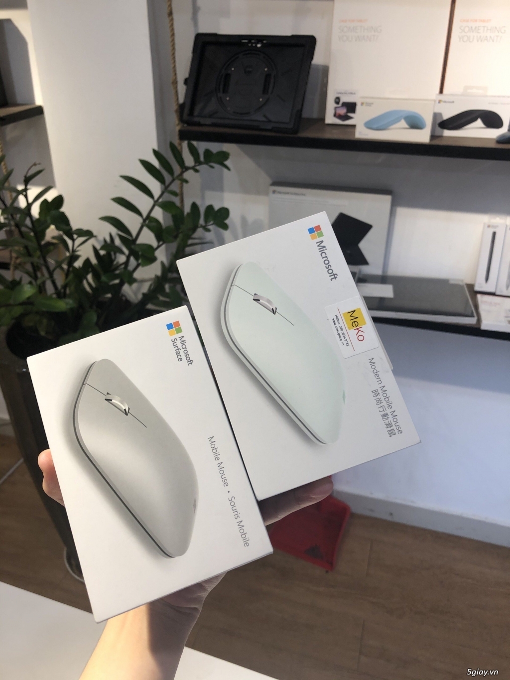 Surface Mobile Mouse - 3