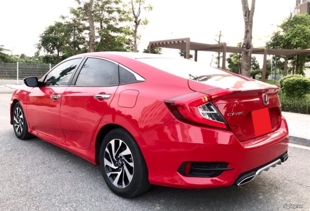 Cần bán xe Honda Civic 2017, số tự động, bản E - 4