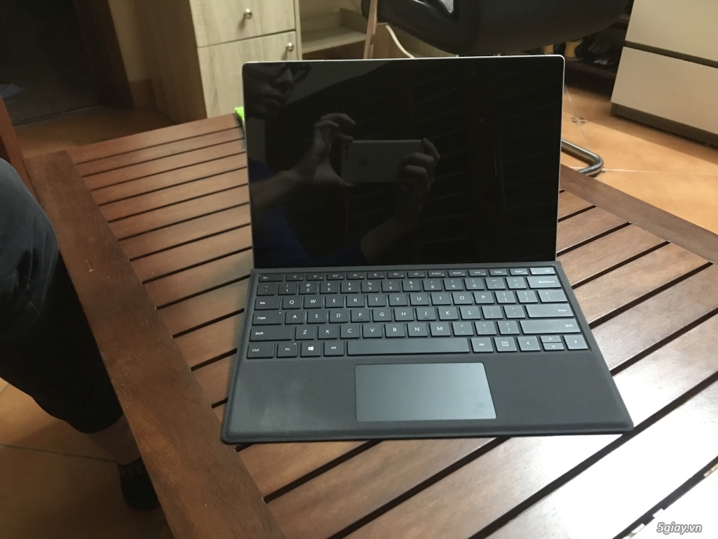 Surface Pro 5 Like New - 3