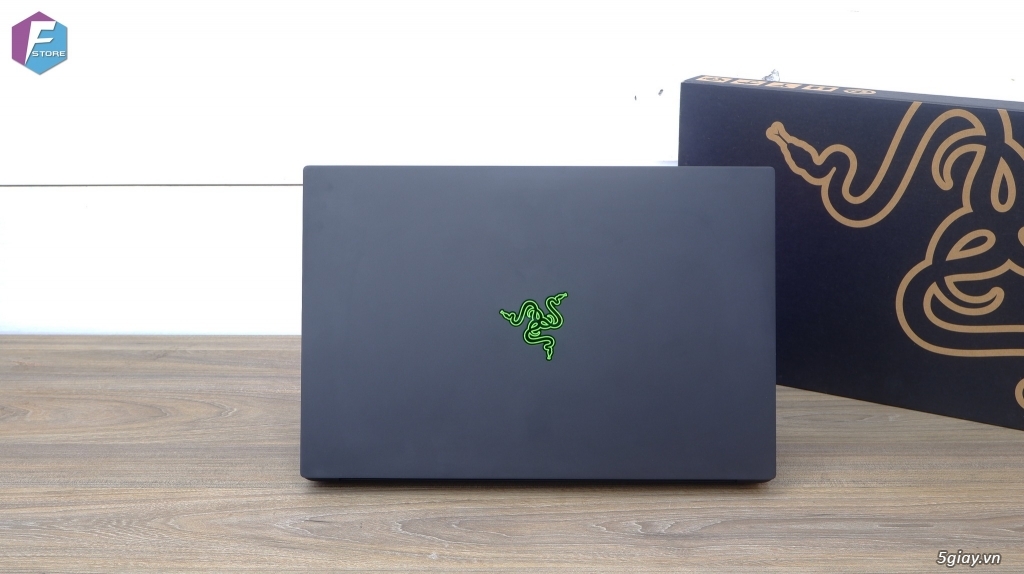 Razer Blade 15 2020 Base New - 1
