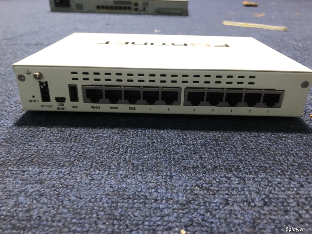 Router chịu tải Fortinet 60D 2 Wan 7 Lan chạy 100 user đồng thời - 1
