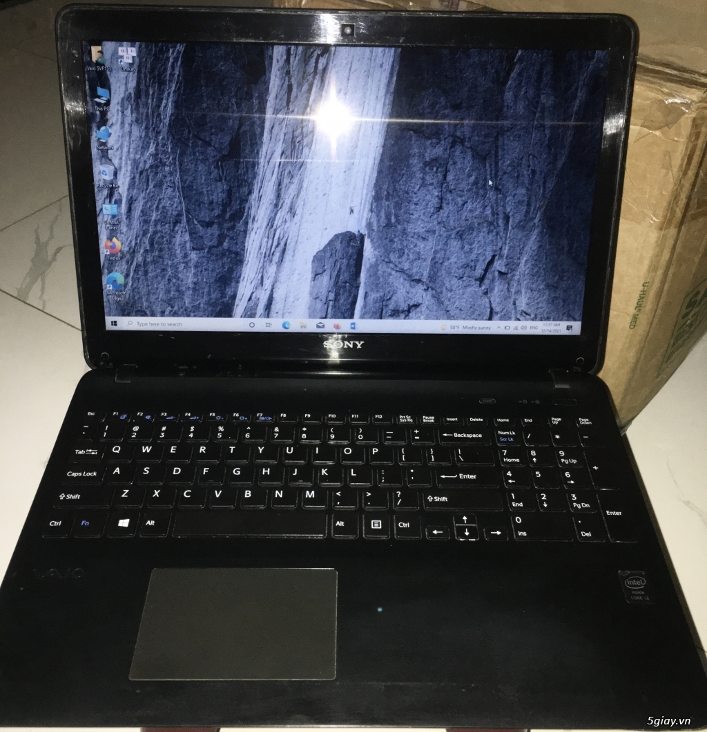 Bán Laptop Sony Vaio SVF 153 - 3
