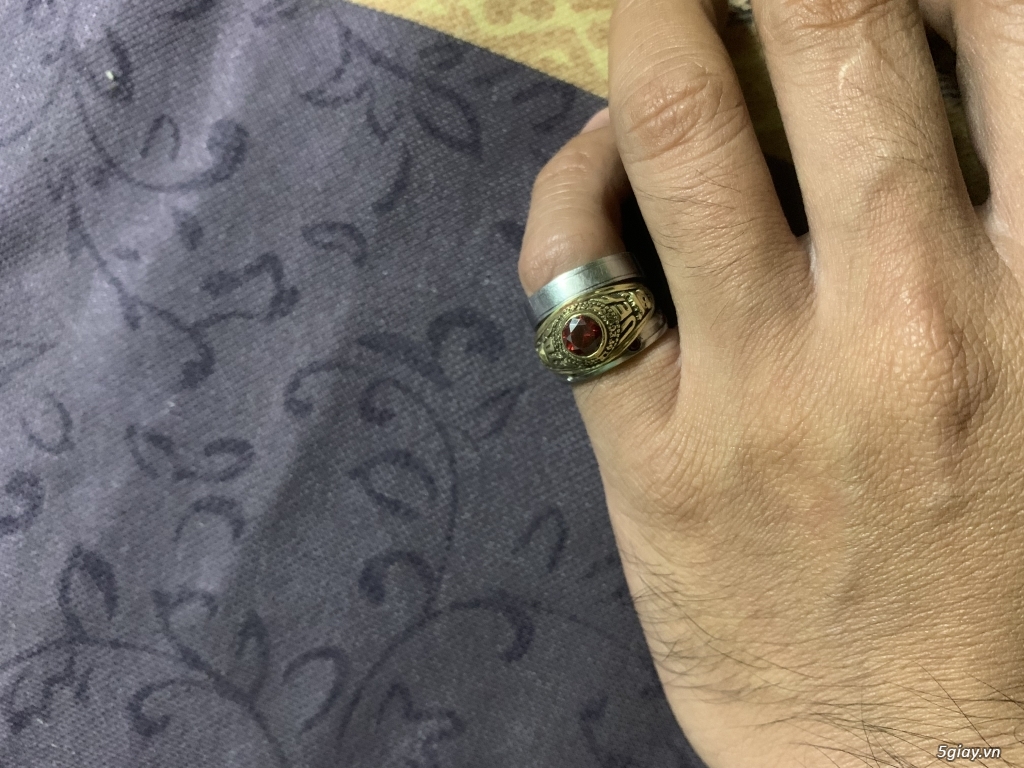 Nhẫn thau đẹp như vàng - 2