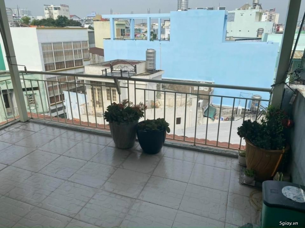 Bán gấp nhà mặt tiền