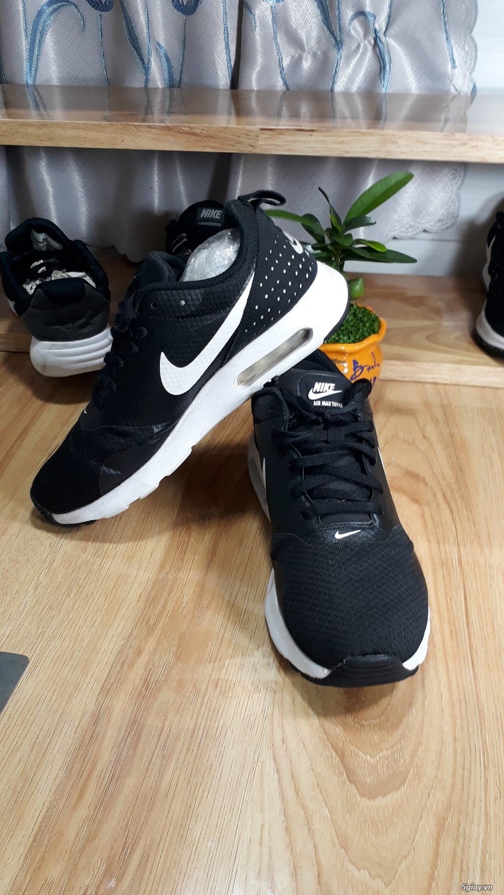 Giày Nike Tavas size 38VN 2hand chính hãng - Giày cũ Mỹ Thái Q7