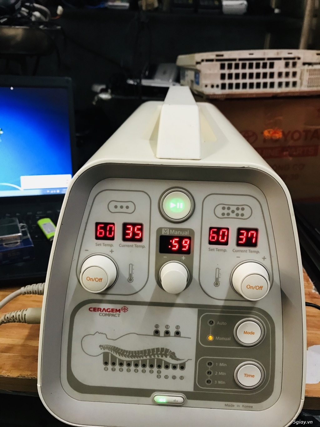 Máy massage nhiệt ceragem