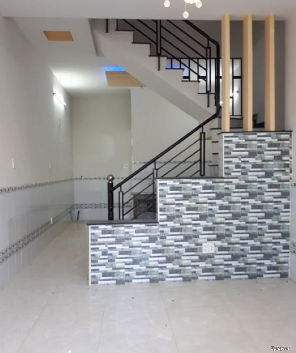 kẹt tiền bán nhà đường Mã Lò quận Bình Tân - 1
