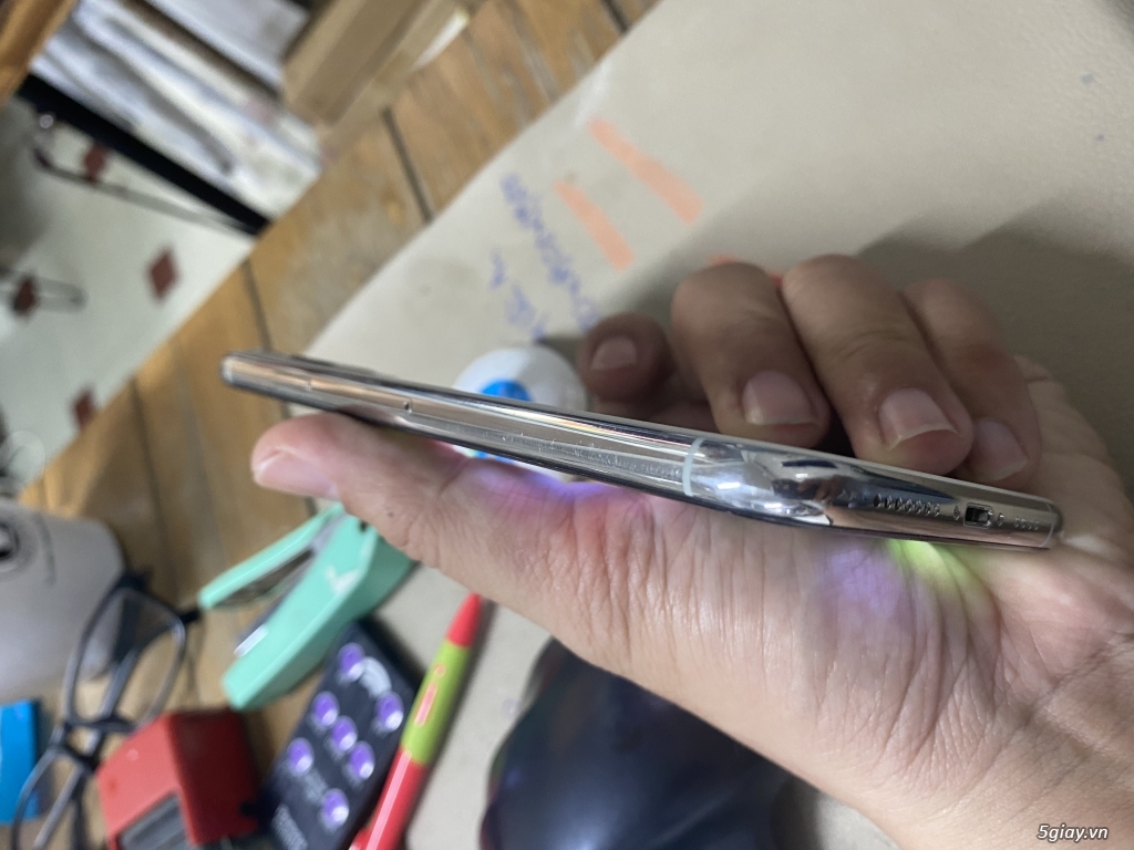 11 pro max 64g mất face id