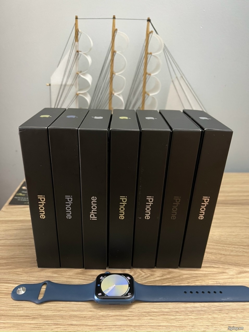 Bán 13 pro max lock 128g Blue /Grey full box chưa act LL - 1