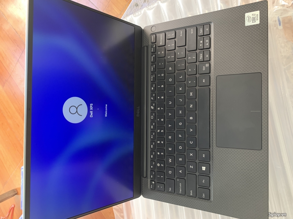 Dell XPS 7390 date 2020 - 2