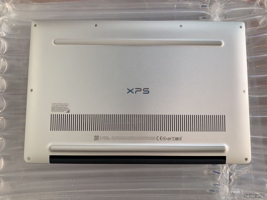 Dell XPS 7390 date 2020 - 3