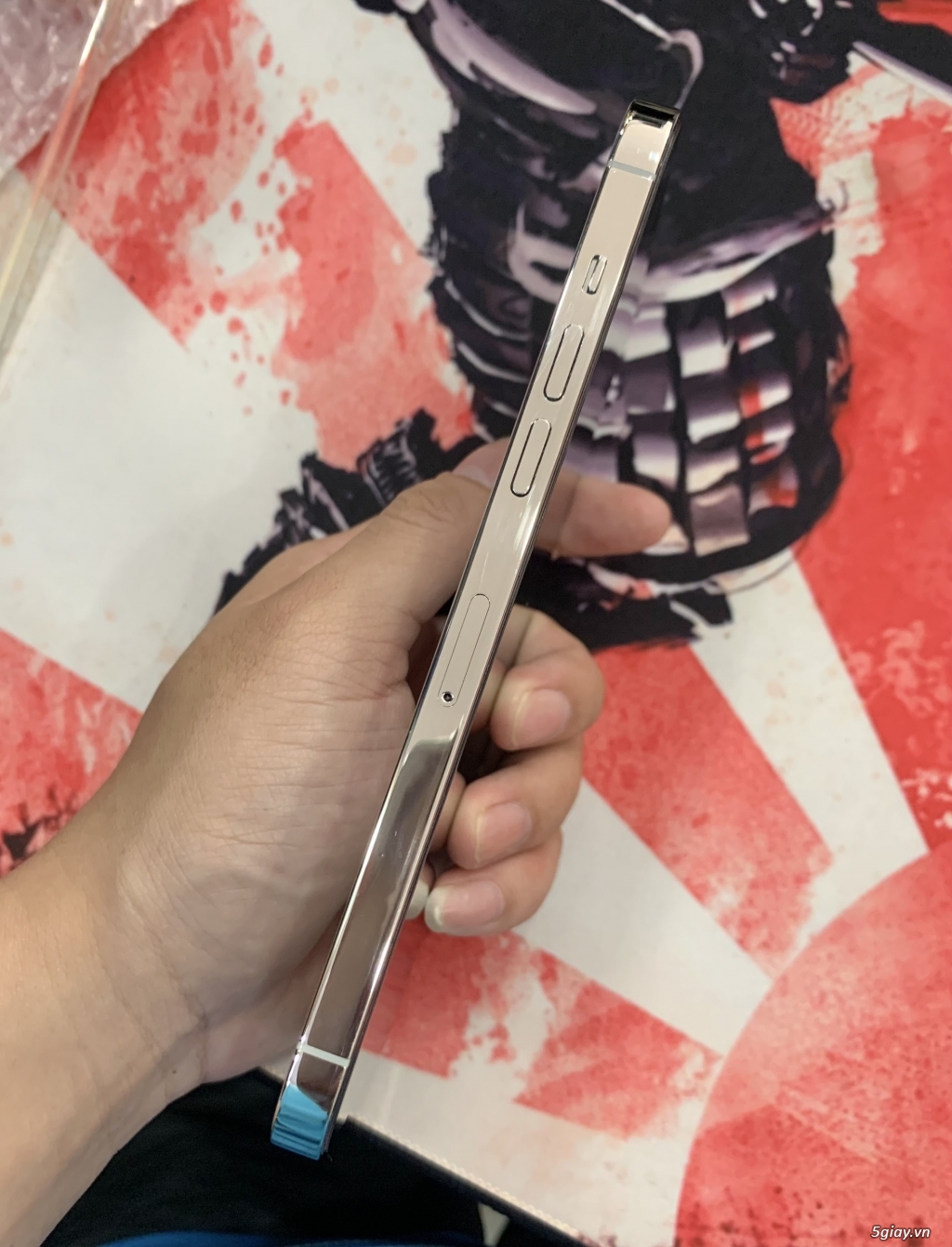 iPhone 12 Pro Max 128Gb màu trắng máy cũ ngoại hình đẹp 99% - 4