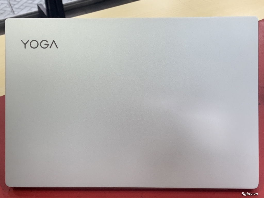 Cần bán Laptop Lenovo Yoga S730-13IWL - 10